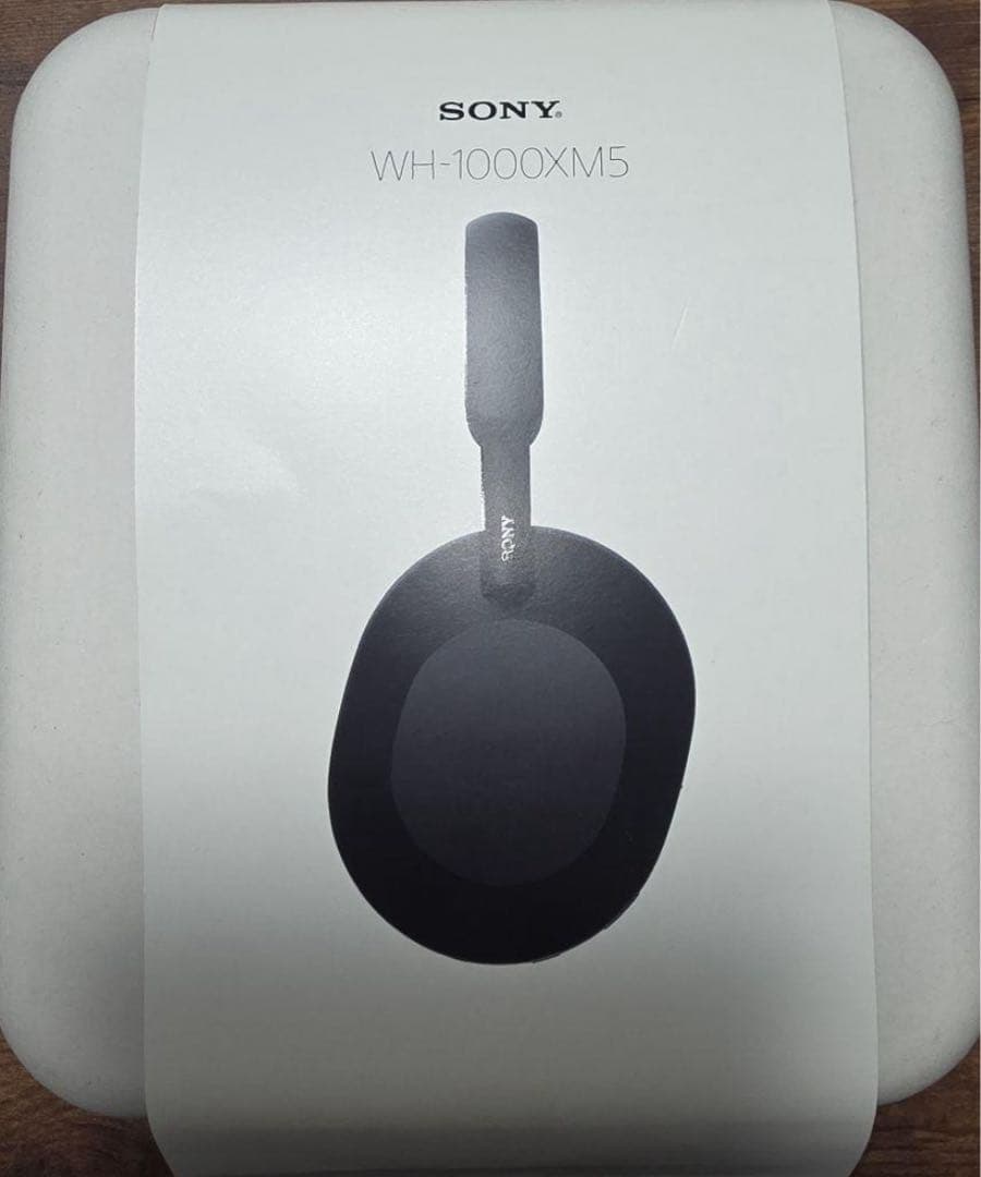 SONYのワイヤレスヘッドホンWH-1000XM5