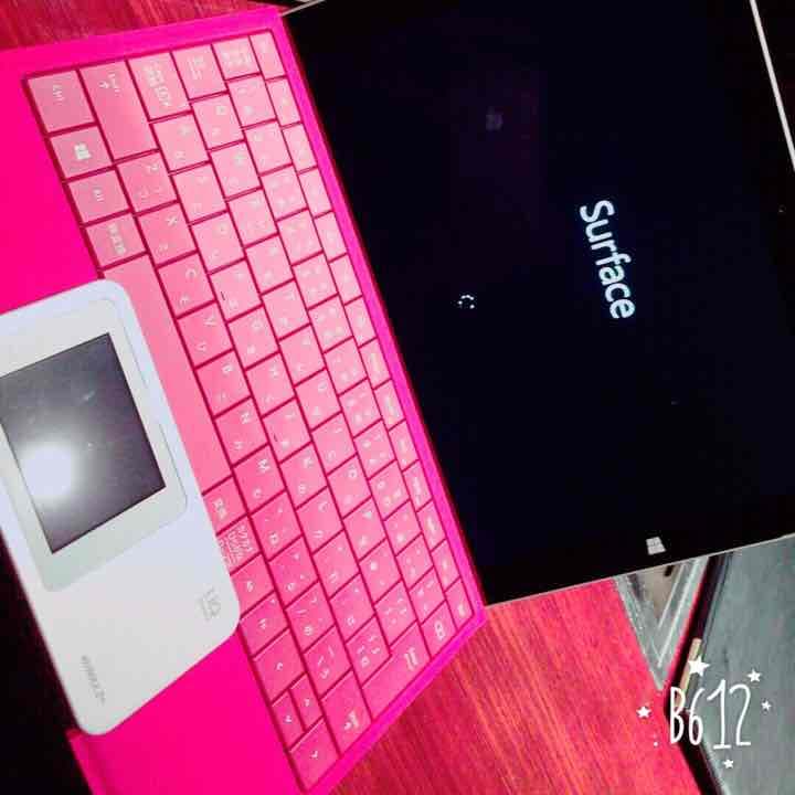 Windowsタブレット本体 surface3 64g