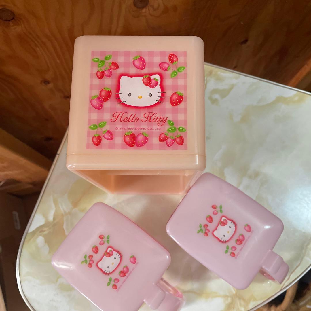 ハローキティ　調味料ケース　調味料入れ　野いちご　1999年　メイドインジャパン
