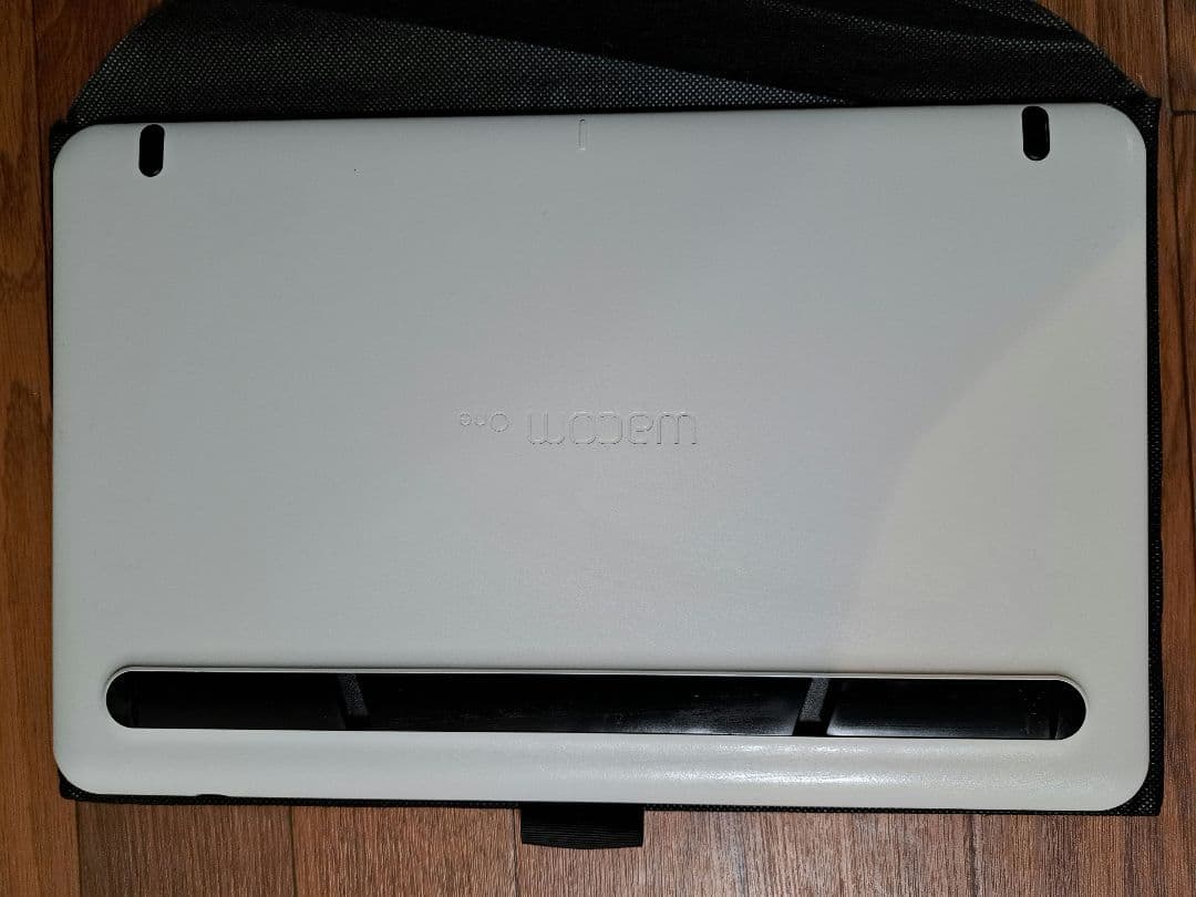 【Wacom】 One Creative Pen Display