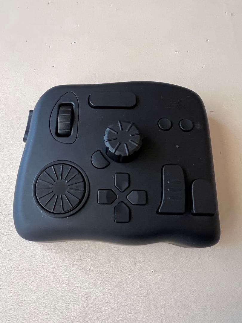 TourBox Elite（ツアーボックス エリート）