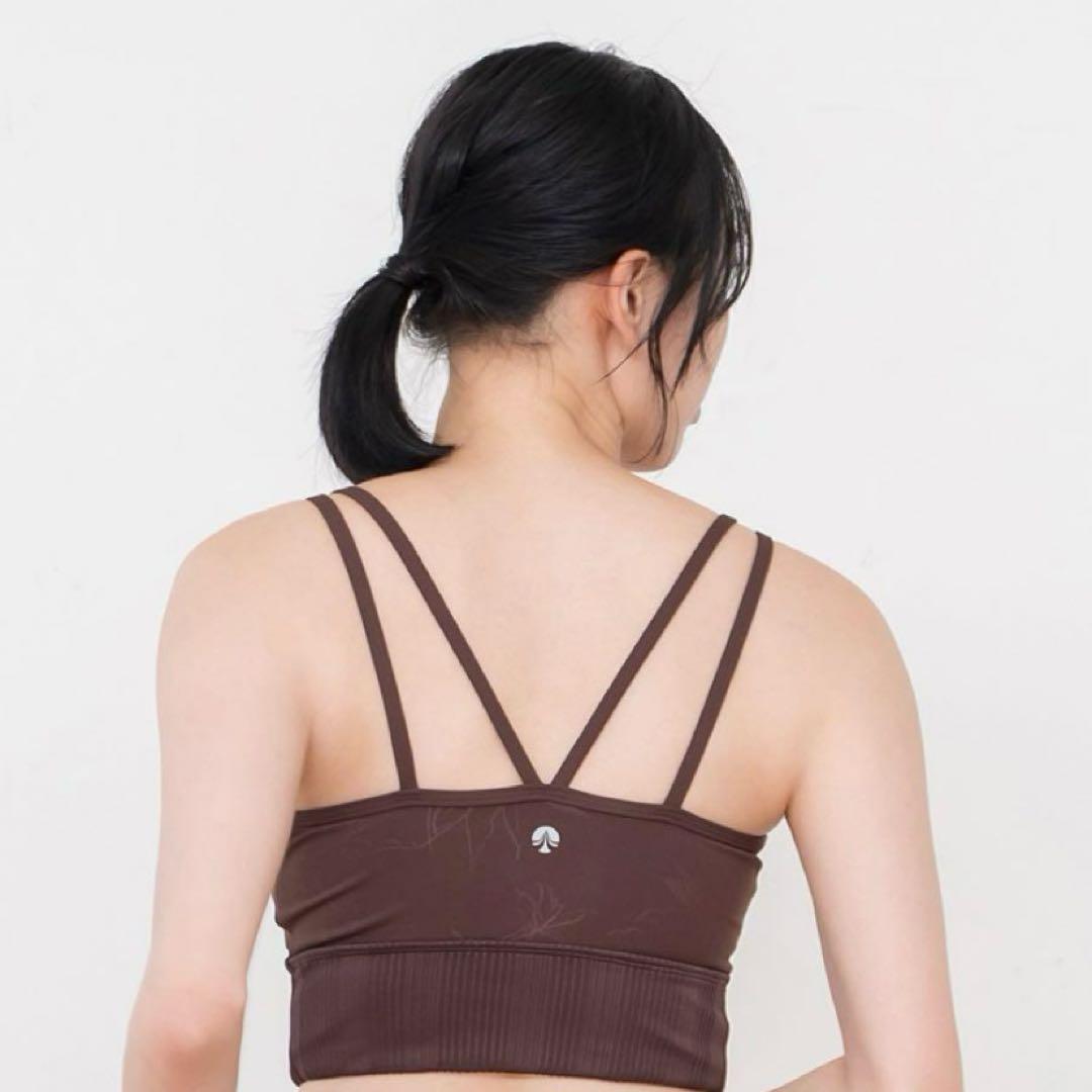 SUKALA 完売品新品未使用　エンボスリーフブラトップ Sサイズ