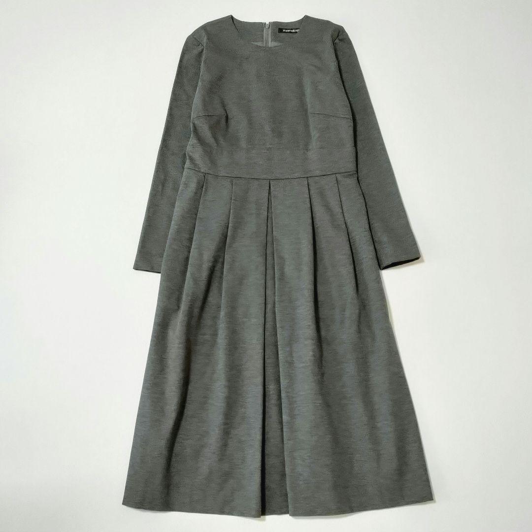 【美品】エムプルミエブラック　ストレッチポンチタックワンピース　グレー　34