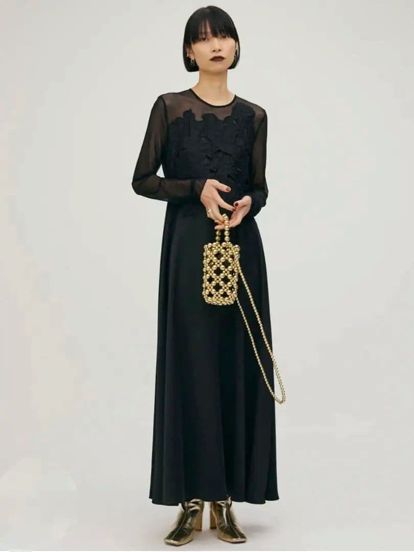 新品タグ付　Ameri UPPER EMBROIDERY FLARE DRESS