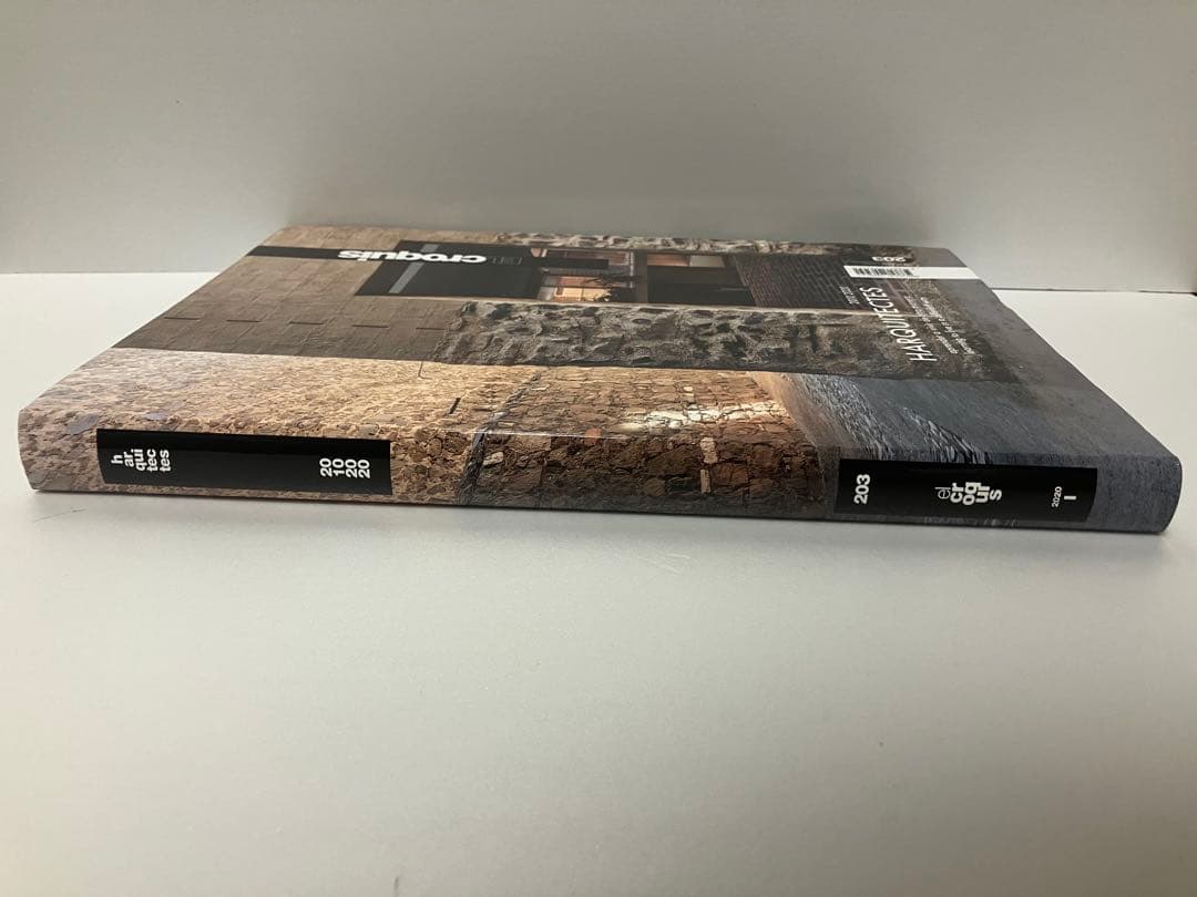 洋書 HARQUITECTES 2010-2020 El Croquis