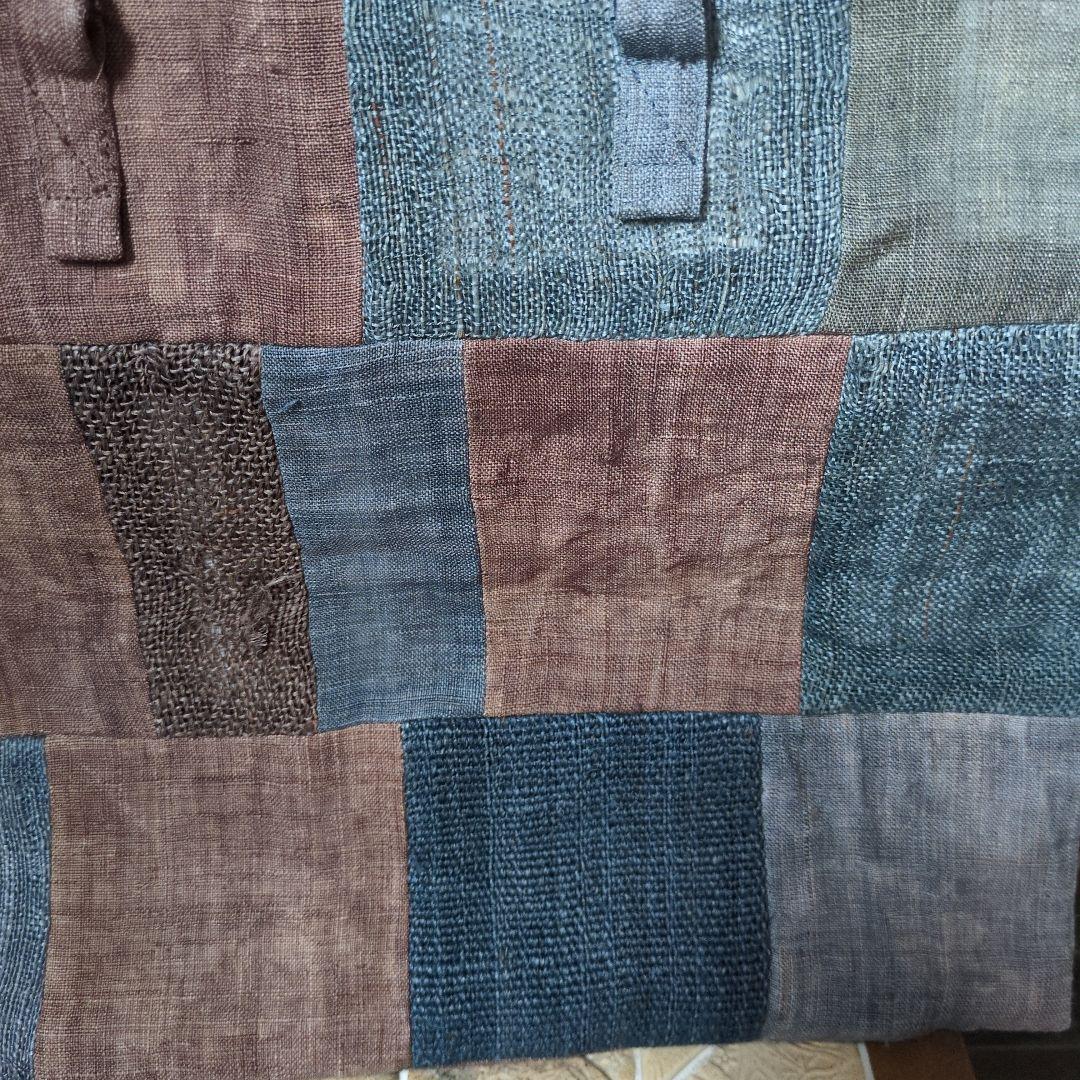 美津子藍染と柿渋染の麻布パッチワークのバッグ