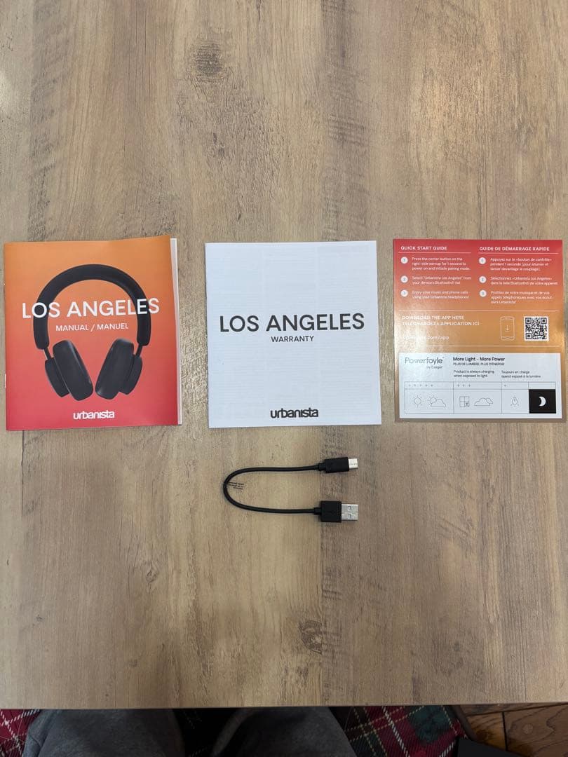 URBANISTA オーバーヘッド型 ワイヤレスヘッドホン