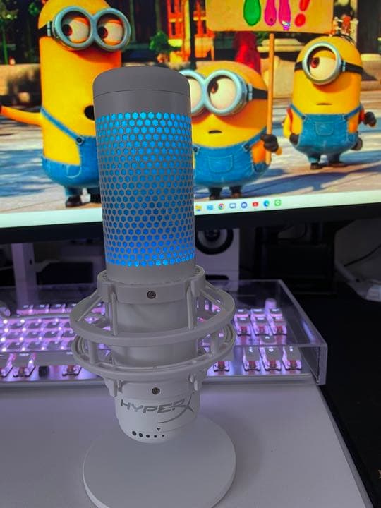HyperX QuadCast Sスタンドアロンマイク