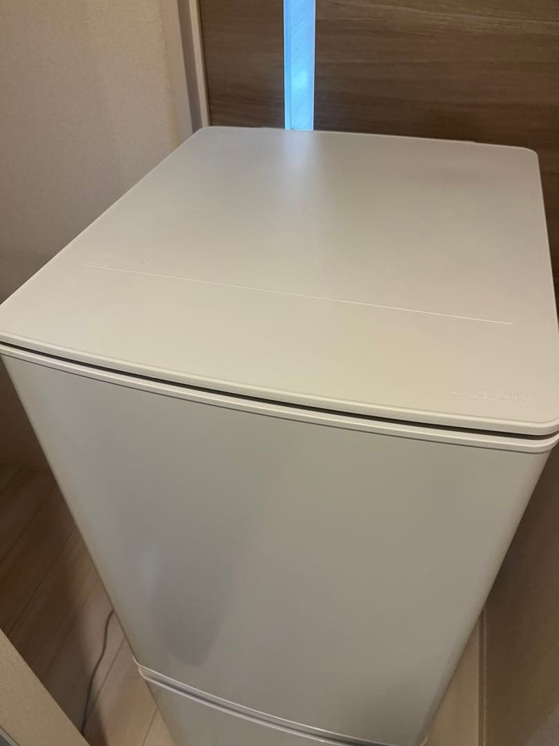 三菱ノンフロン冷凍冷蔵庫 MR-P15G-W1 白 146L 2022年製