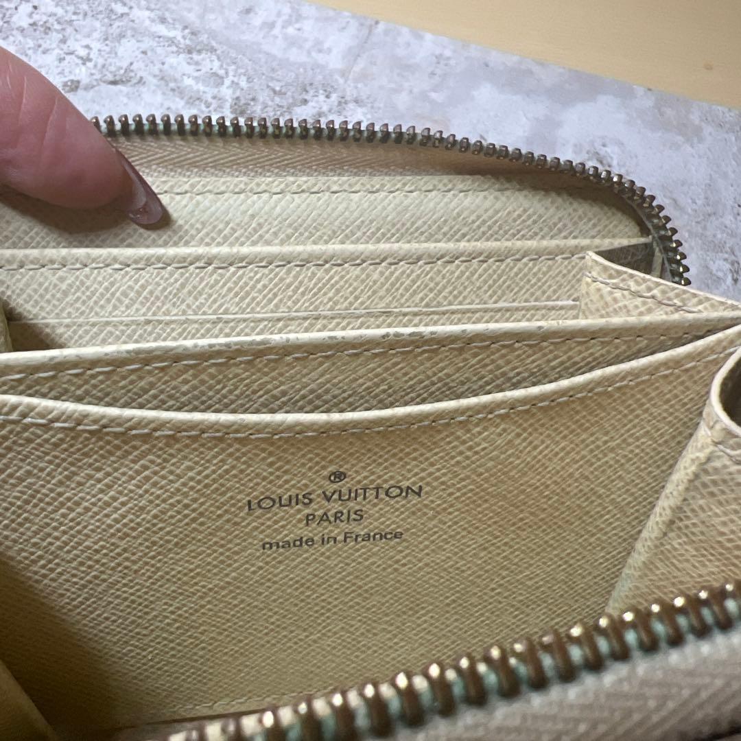 ルイヴィトン　パース　アズール