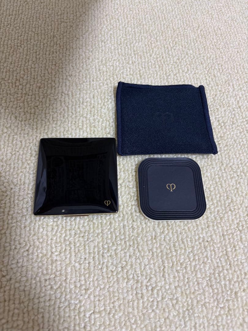 クレ・ド・ポー ボーテ プレストパウダープードルコンパクトサンシェルN