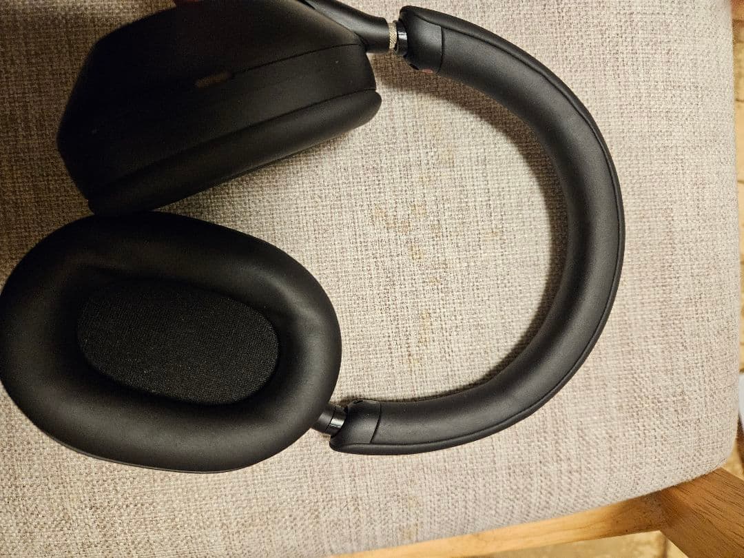 ヘッドホン WH-1000XM5