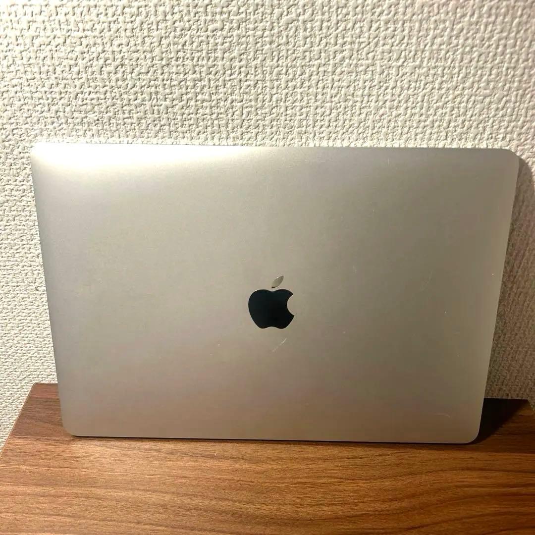 Apple MacBook Air シルバー256GB/8GB