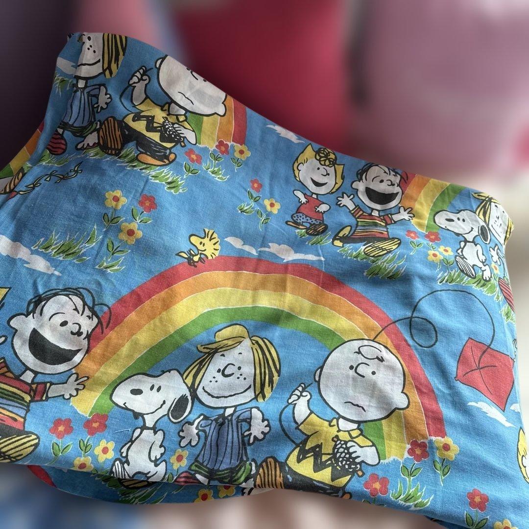 ちーこスヌーピービンテージシーツアメリカ雑貨レトロ寝具ピーナッツレインボー