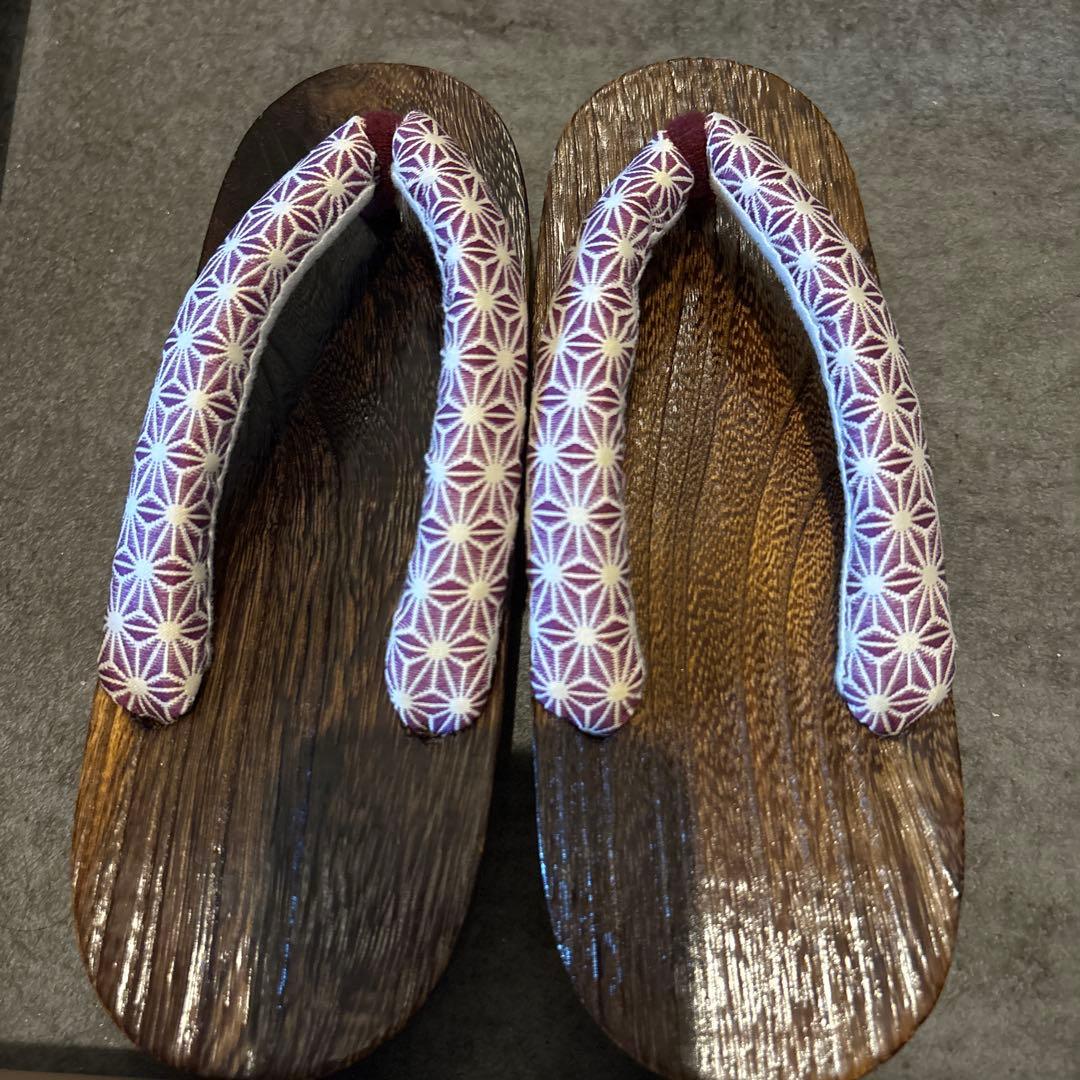 JEWELS 浴衣　白地×百合柄浴衣