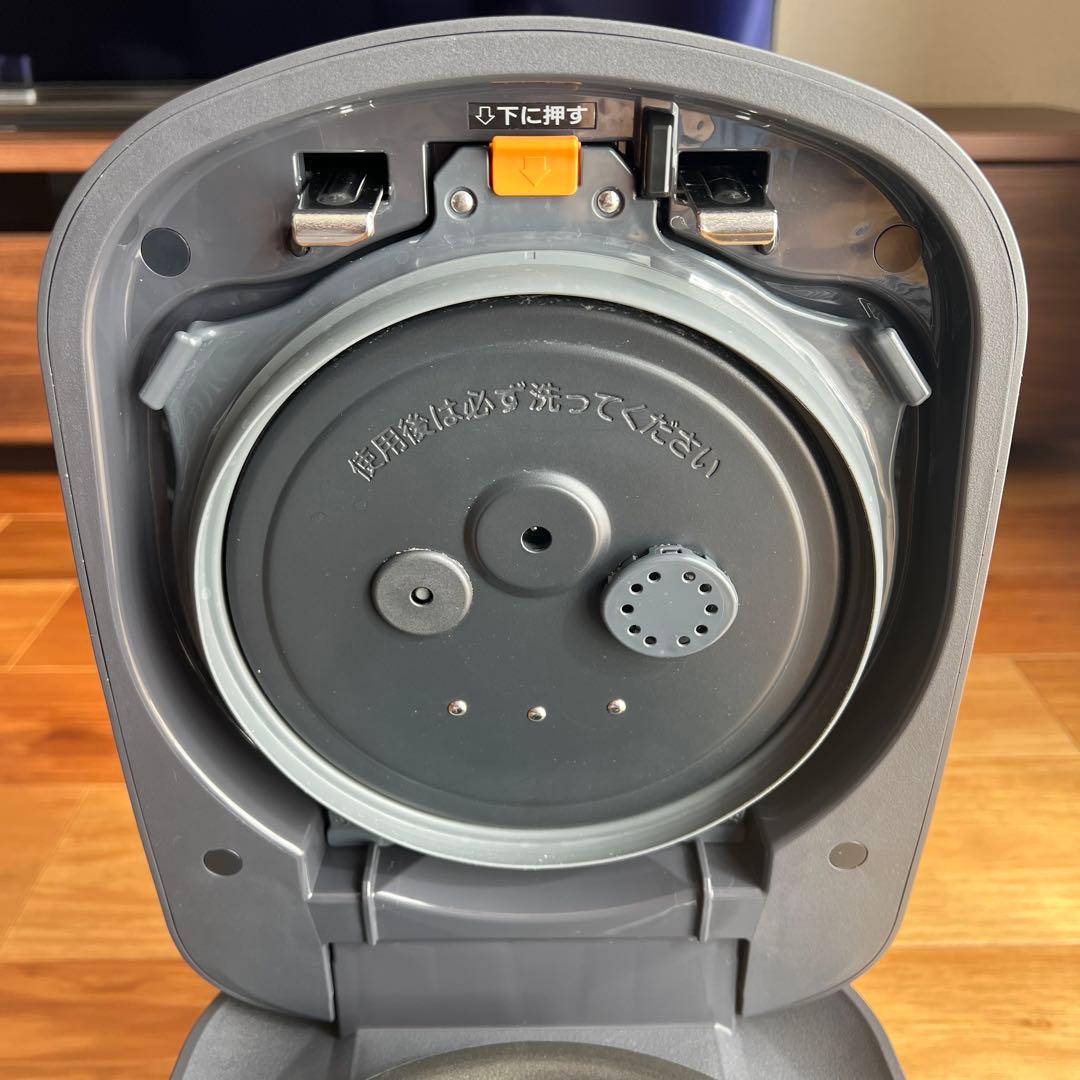 NW-NB10-BZ 象印 5.5合炊き