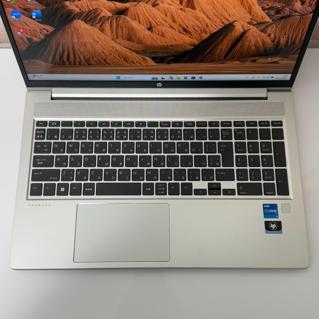 ★2022年製★ 美品 第12世代i5 15.6インチ 大画面 HP F82