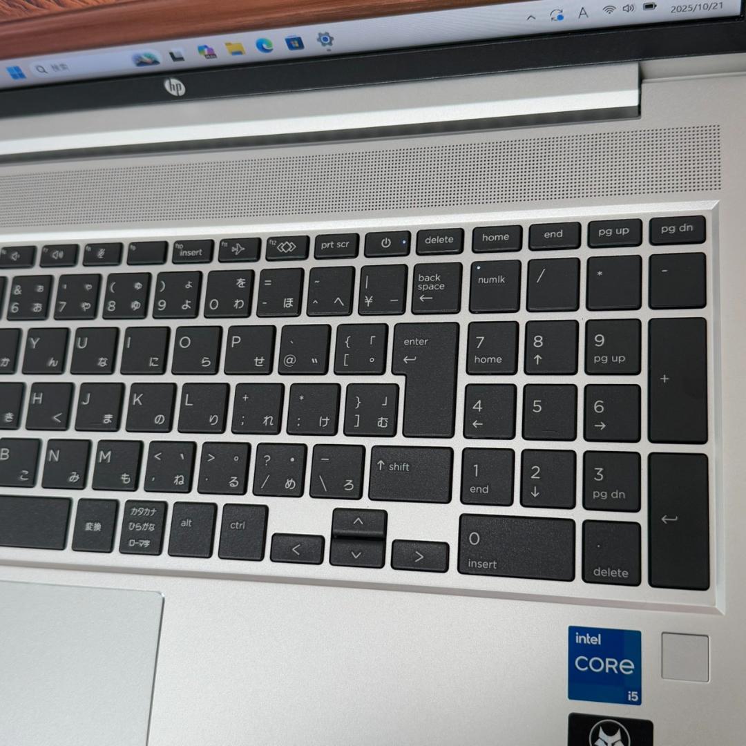 ★2022年製★ 美品 第12世代i5 15.6インチ 大画面 HP F82
