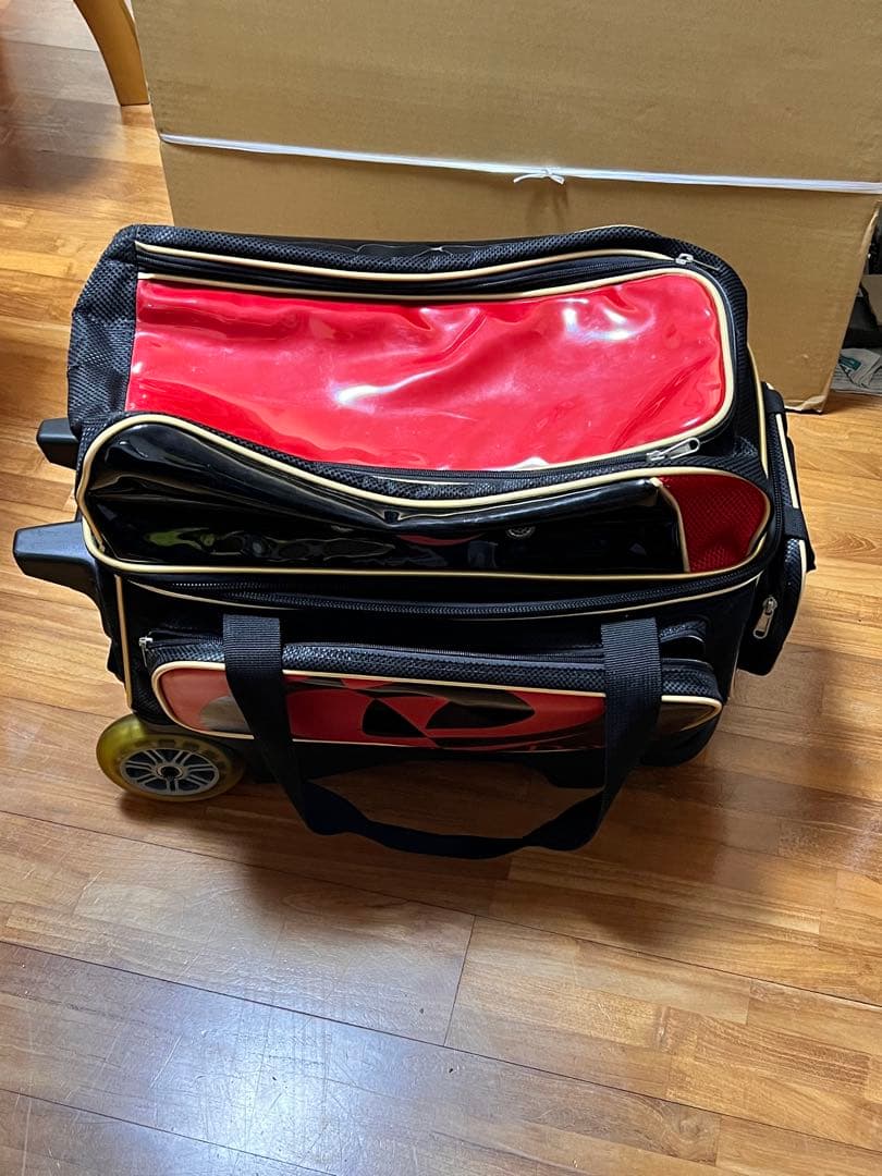 ボウリング用バッグ 赤と黒 dexter デクスター キャスター付き