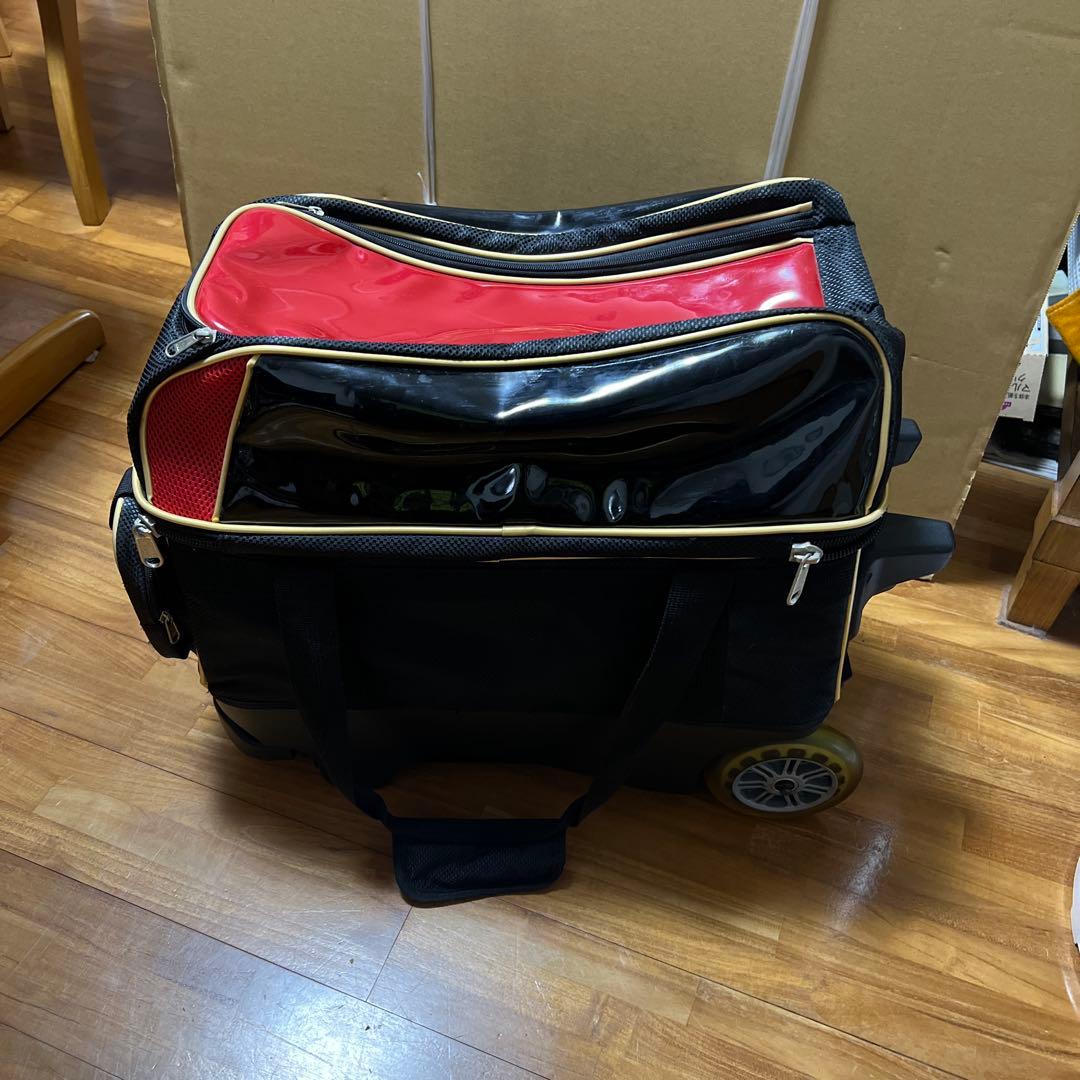 ボウリング用バッグ 赤と黒 dexter デクスター キャスター付き