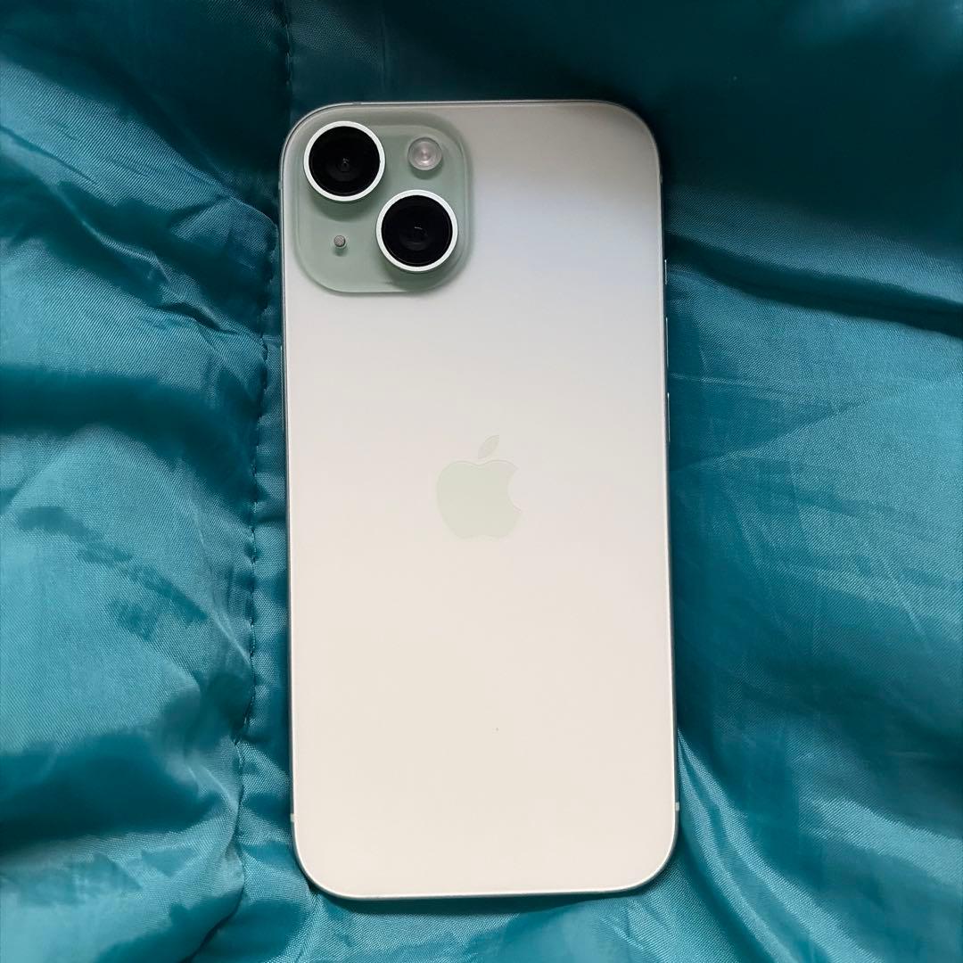 iPhone 15グリーン 本体128GB SIMフリー
