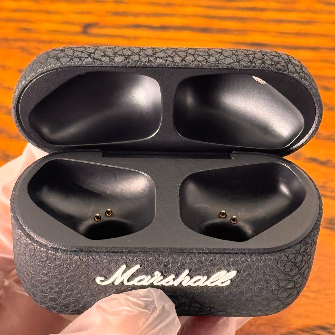 MarshallのMotif II A.N.C. ワイヤレスイヤホン本体のみ