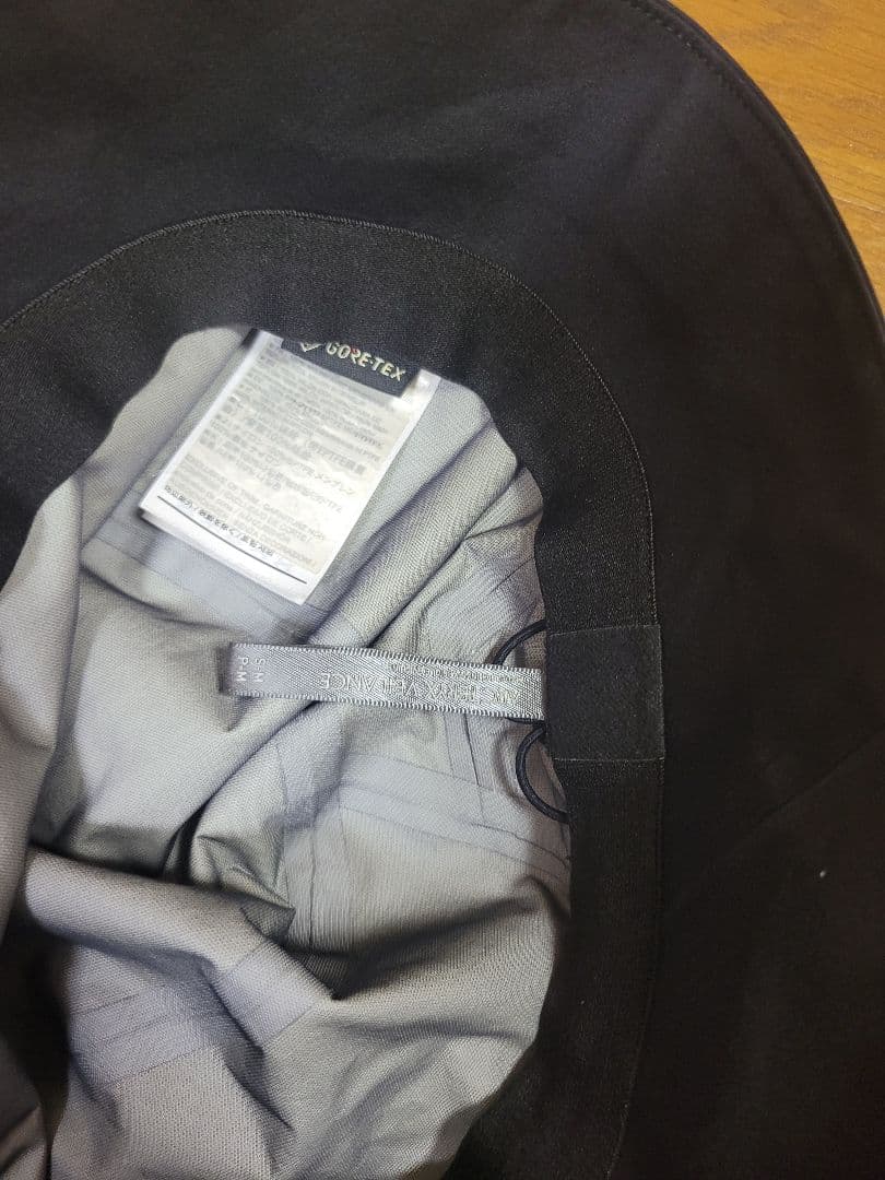 ARC'TERYX VEILANCE ブラック バケットハット S-M