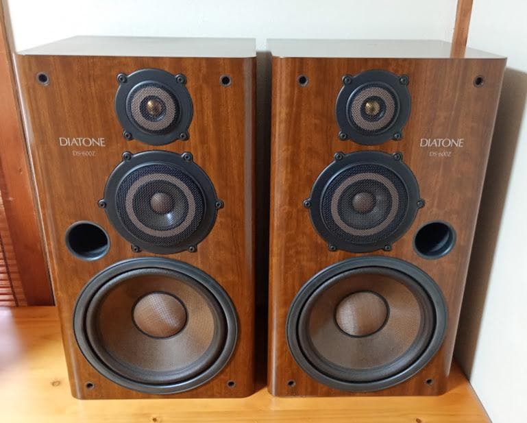 DIATONE　ダイヤトーン　DS-600Z　ペアスピーカー　【中古品】