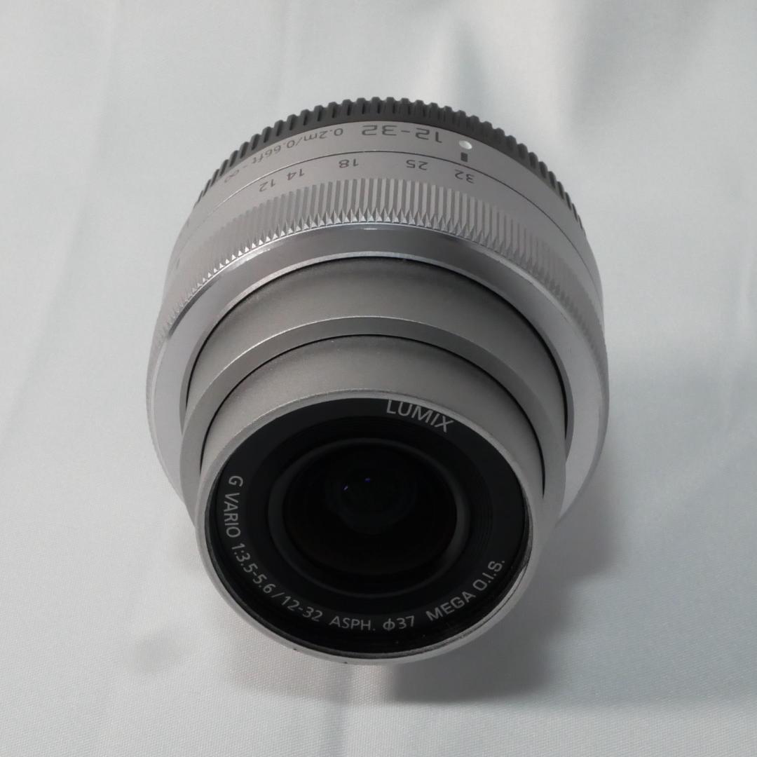 LUMIX 12-32mm F3.5-5.6 ズームレンズ　 シルバー