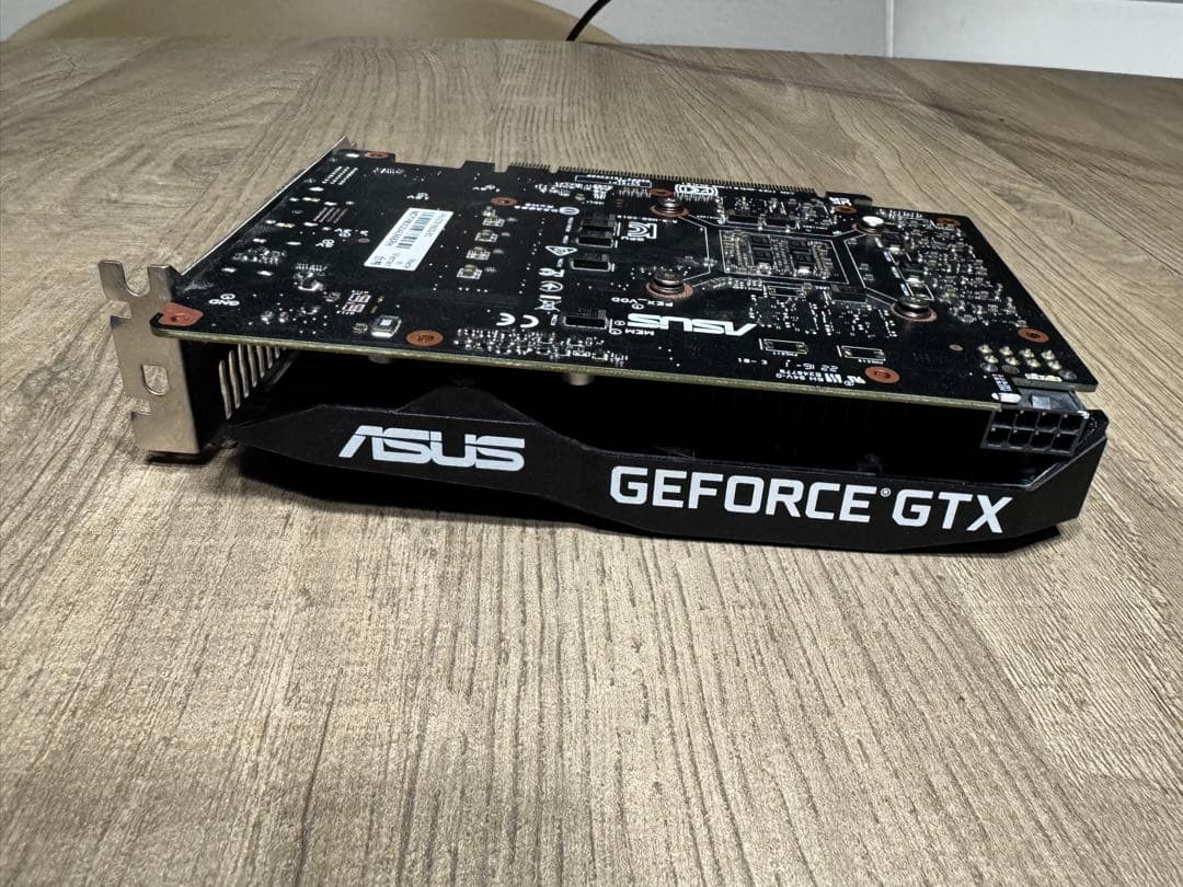 グラフィックボード・グラボ・ビデオカード ASUS GTX1660super 6gb