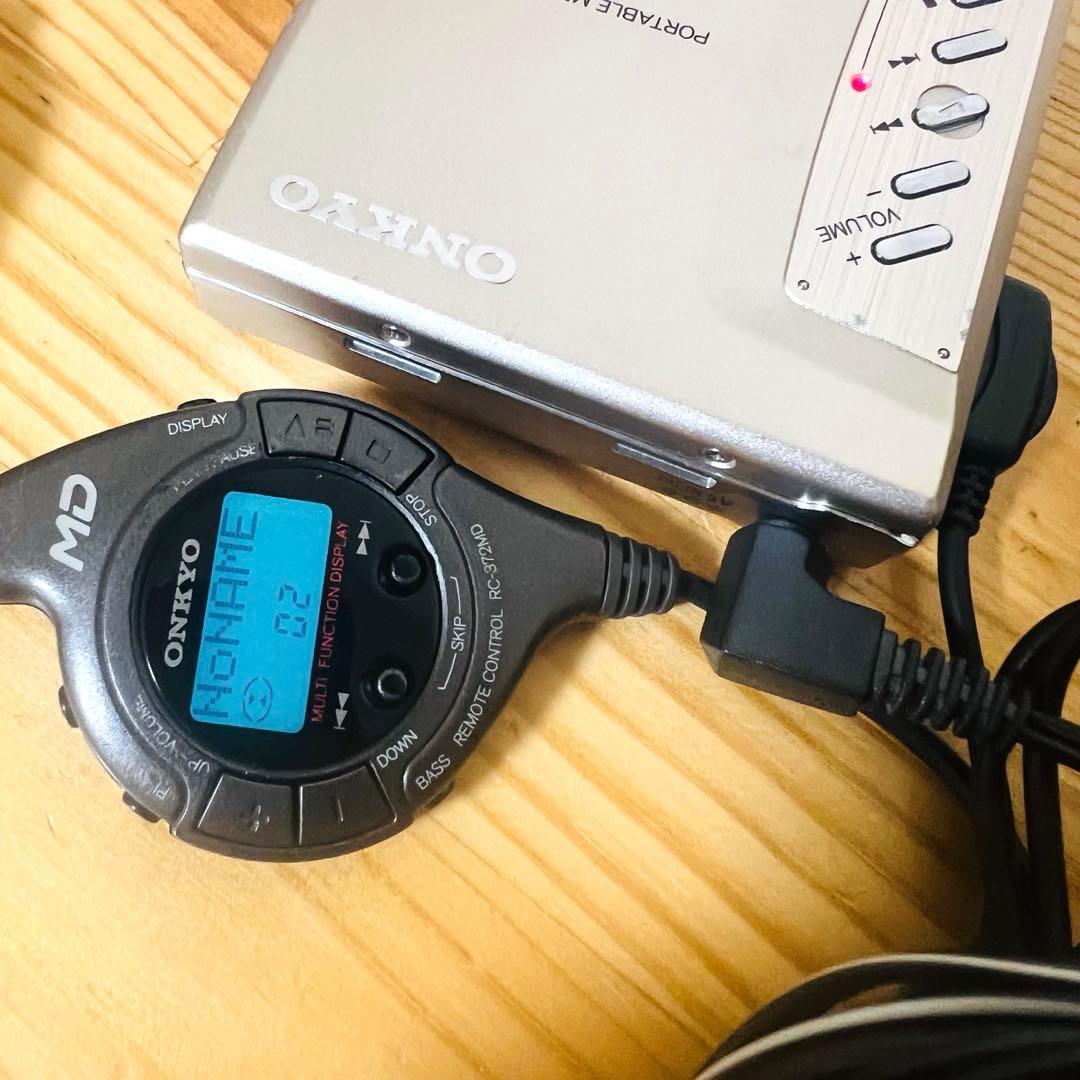 希少　入手困難　ONKYO ポータブルミニディスクプレーヤー MD-P10