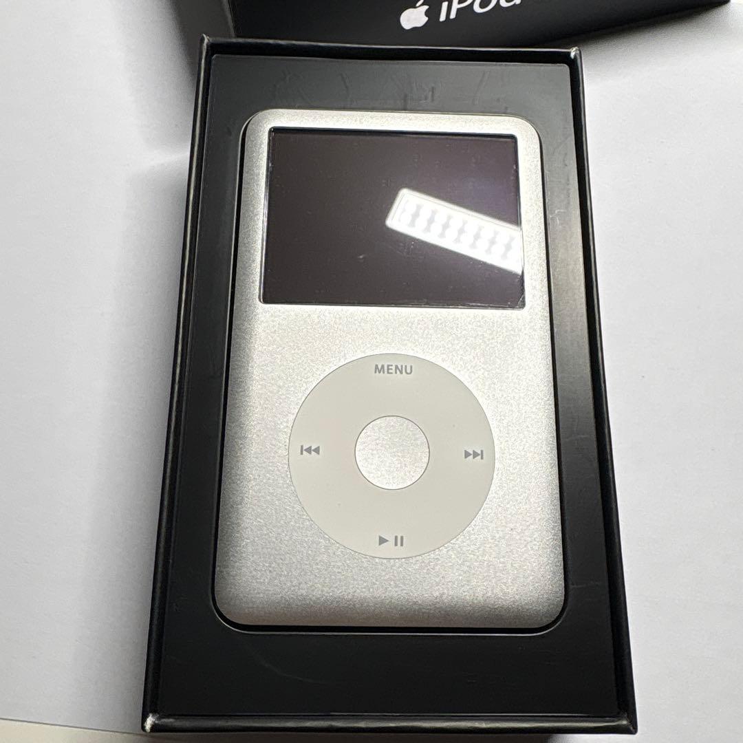 箱付き Apple iPod Classic 80GB シルバー