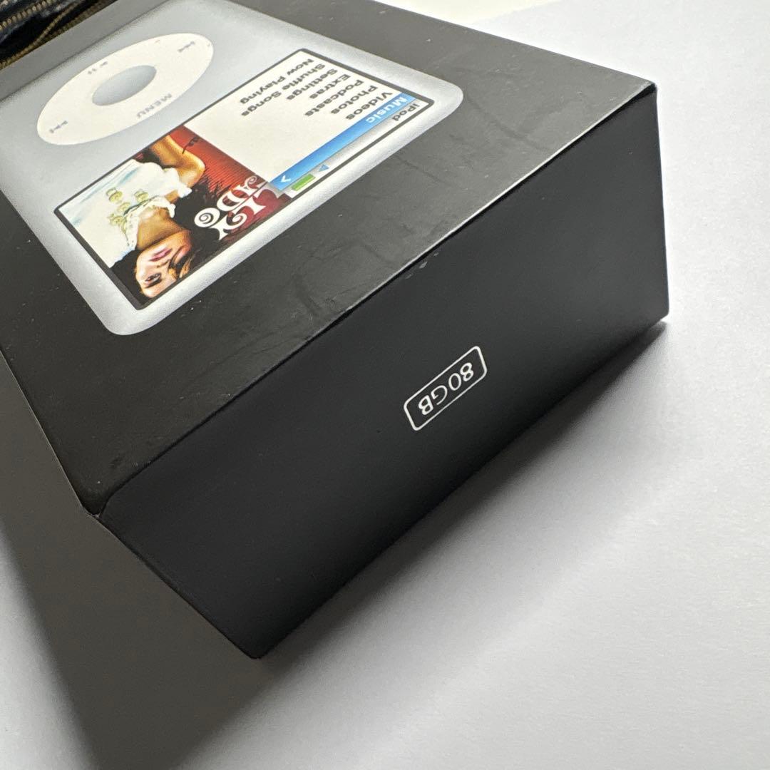 箱付き Apple iPod Classic 80GB シルバー