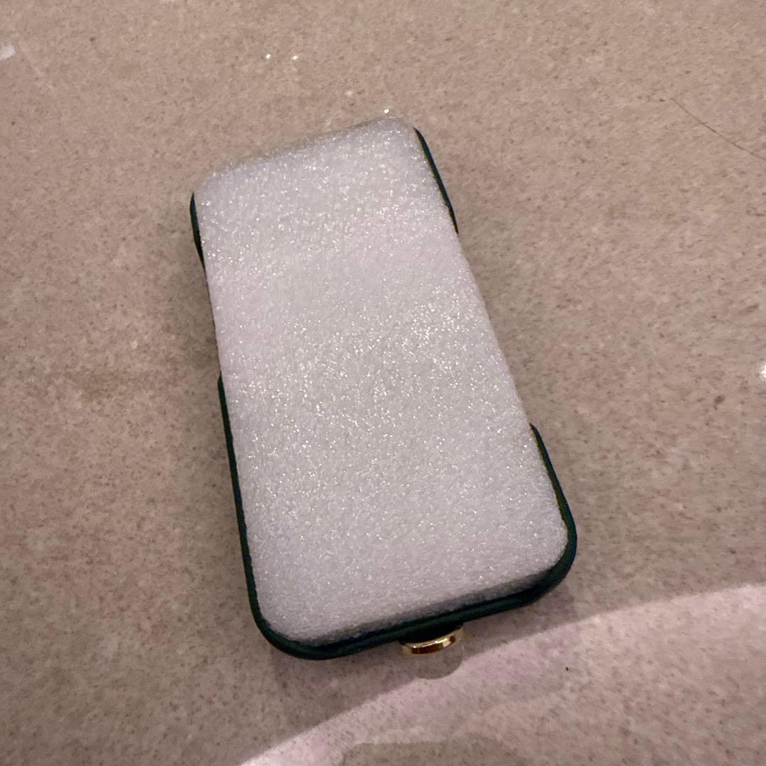 demiu 新品　iphone16