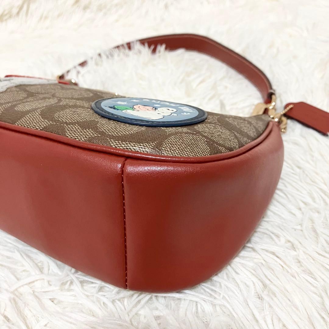 【美品】COACH＊ハンド 2way アクセサリーポーチ PEANUTSコラボ