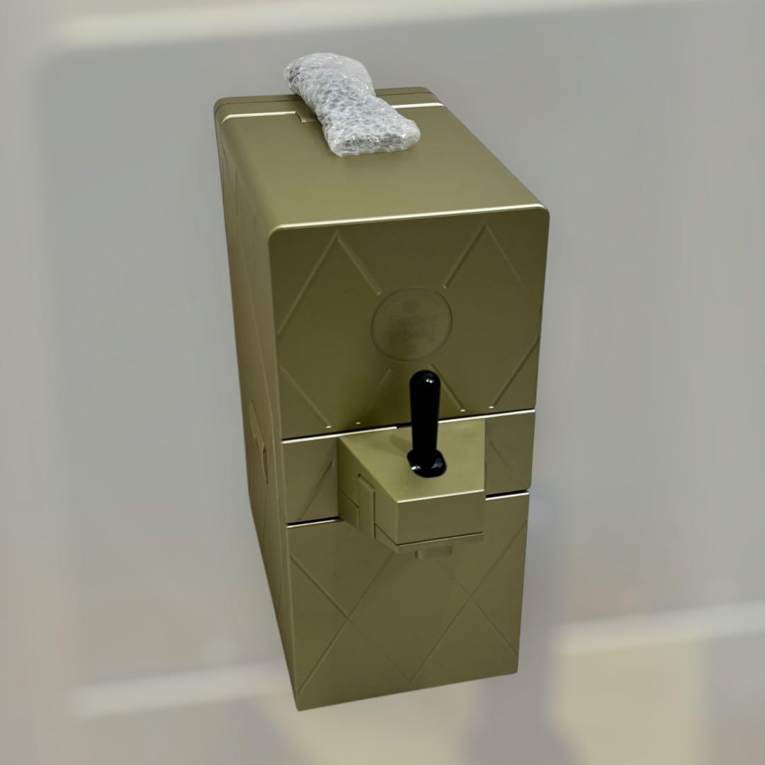 8330.サントリー おうちで角ハイボールタワー HT-700