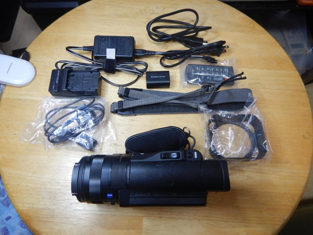 SONY ビデオカメラ デジタルHD HDR-CX900E