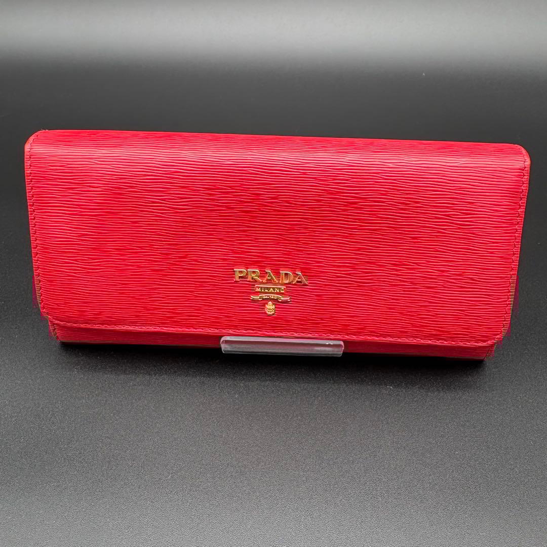 プラダ　正規品　長財布　美品　ウォレット