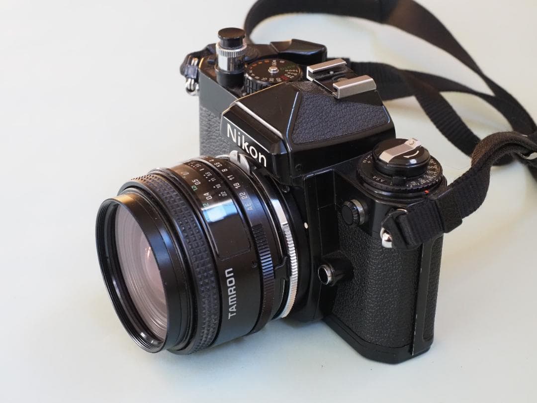 Nikon FE タムロン24mm/F2.5 付き