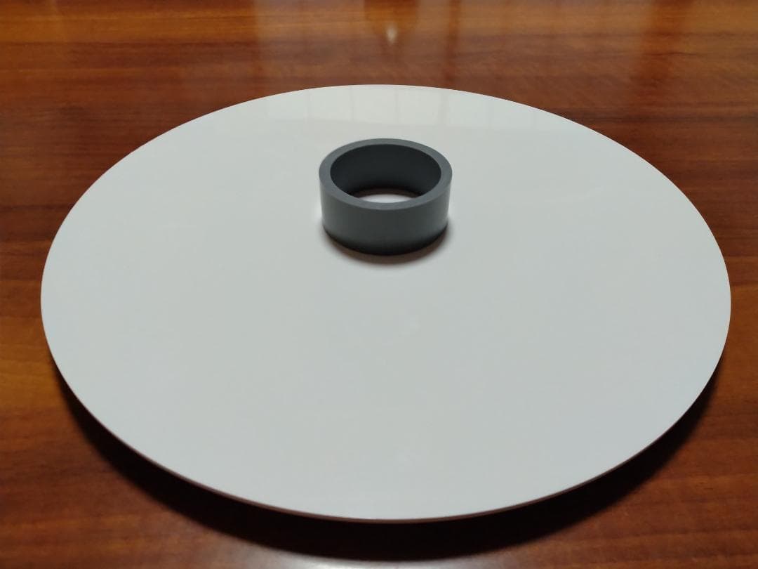 【美品】　FRP製らんちゅう水槽（トーワ・ケミカル社製）　【引取り限定】