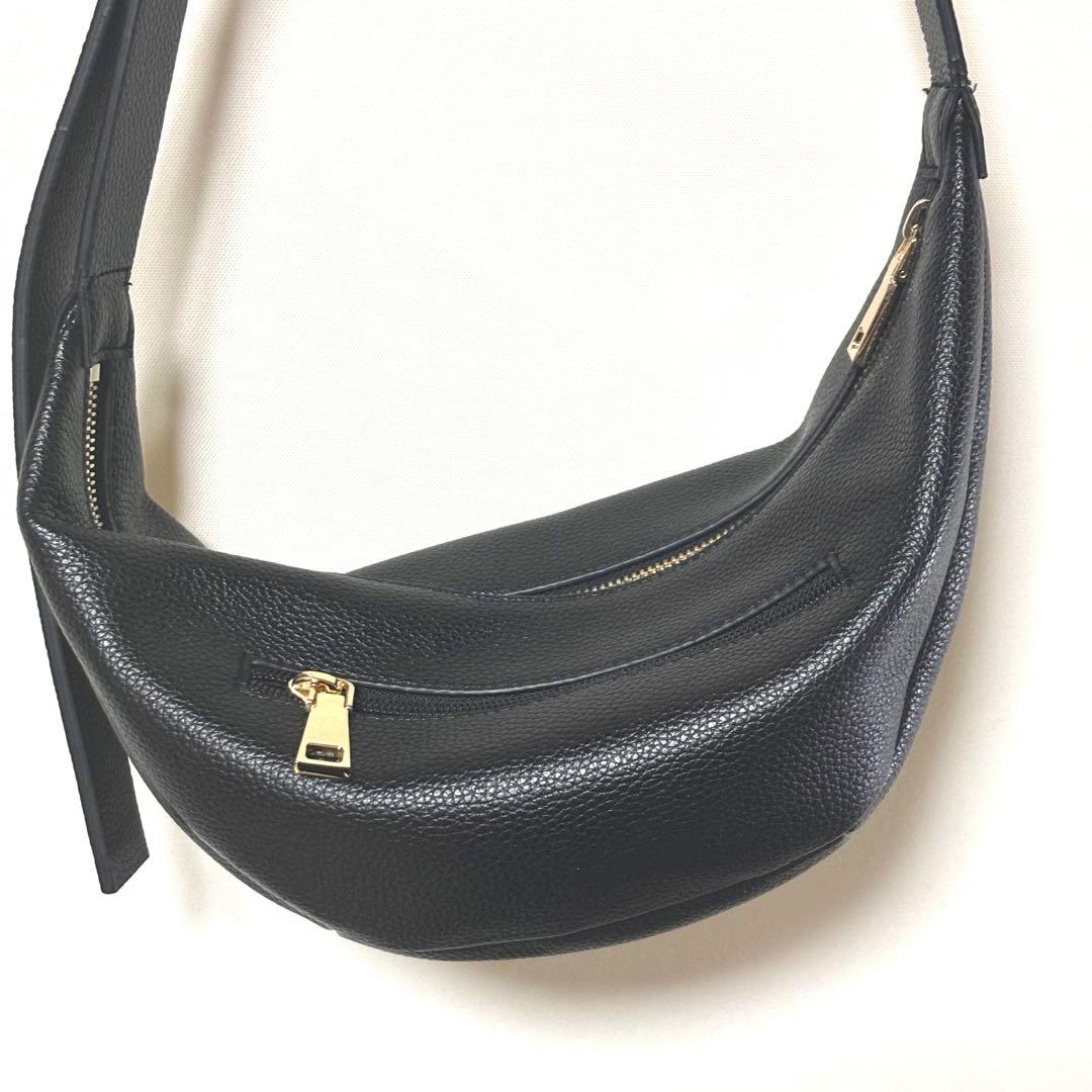 RIVE DROITE リヴドロワ　カーブボディバッグ　ブラック