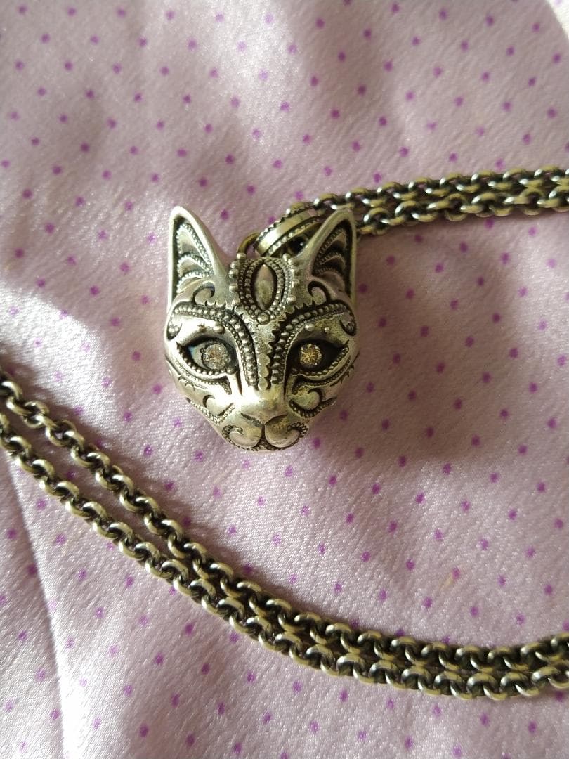 ラ・ムー ペンダントTOP ダイヤモンド Kalico Lucy キャット 猫