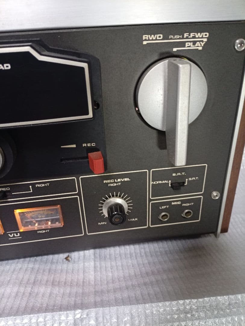 AKAI M-11D 名機！　　オープンリールデッキ　ジャンク品