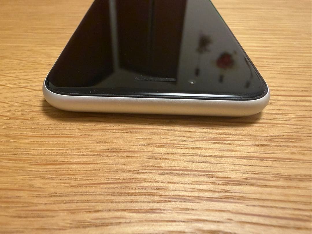 iPhone SE 第2世代 simフリー