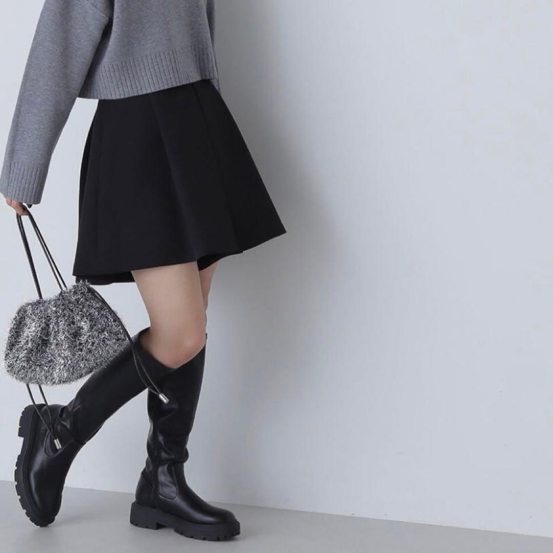 試着のみ⭐︎ナチュラルビューティーべーシック黒ブラックsフレアショートパンツ