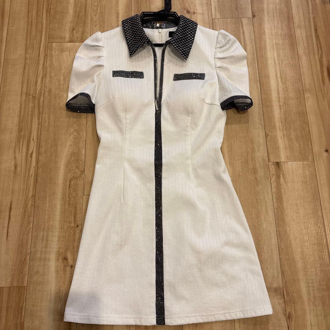 グロッシー ミニドレス