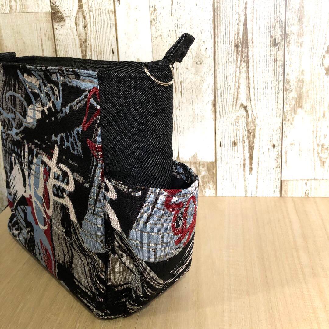 ショルダーバッグ　ハンドメイド　デニムリメイク　ブラック　ラクガキ【新品デニム】