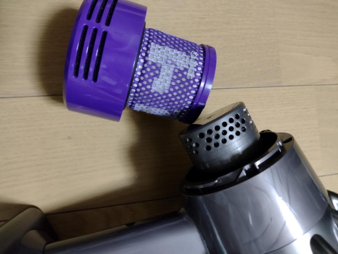 ダイソン★コードレス掃除機★V10本体★ＳV12★バッテリーの状態良好★7