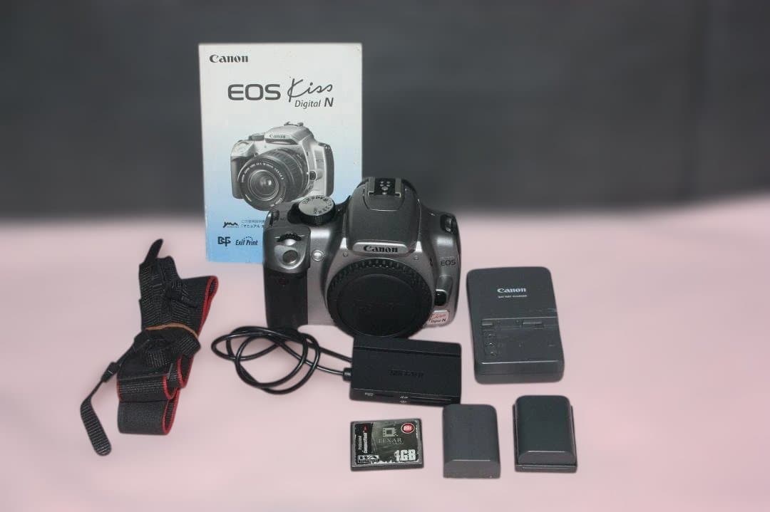 即撮影&取込可★EOS Kiss Digital N ★電池&カード&リーダー付