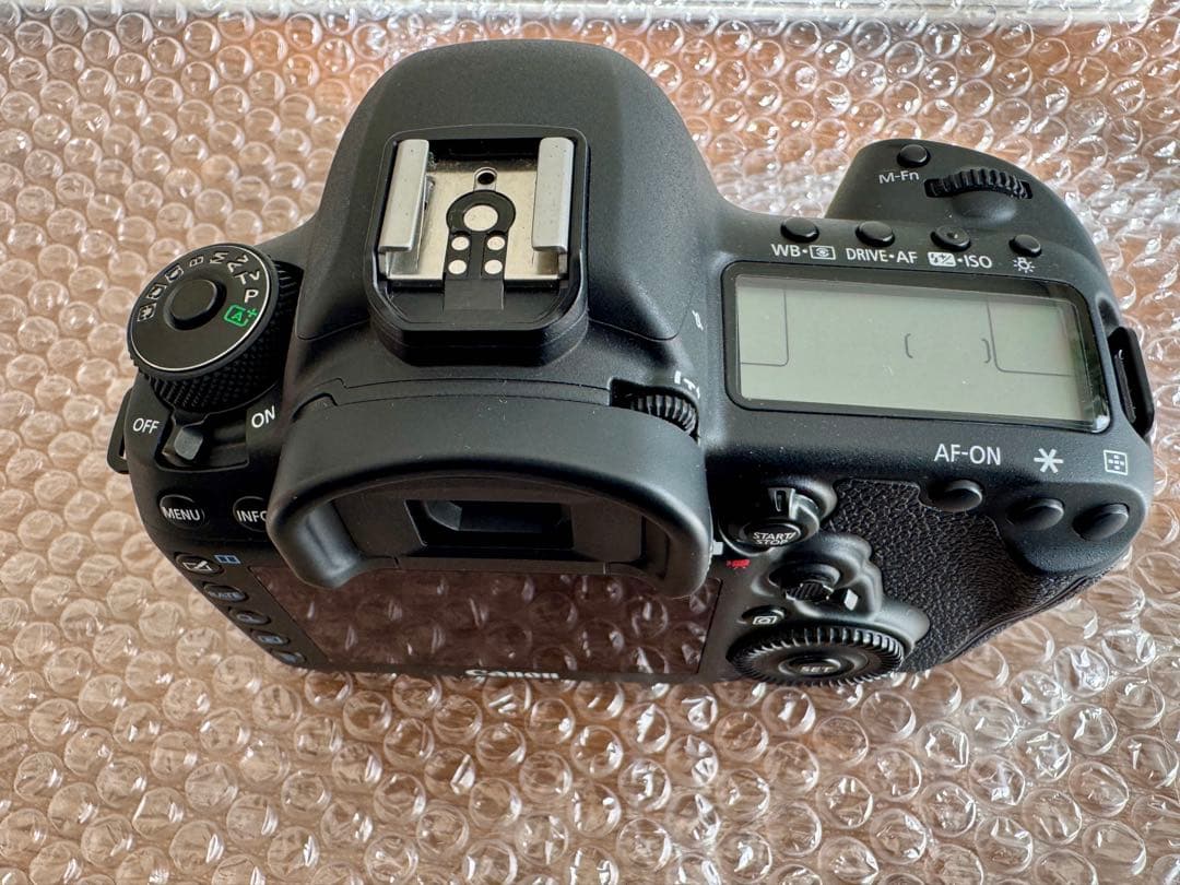 Canon EOS 5D Mark IV デジタル一眼レフ　美品　5D 4